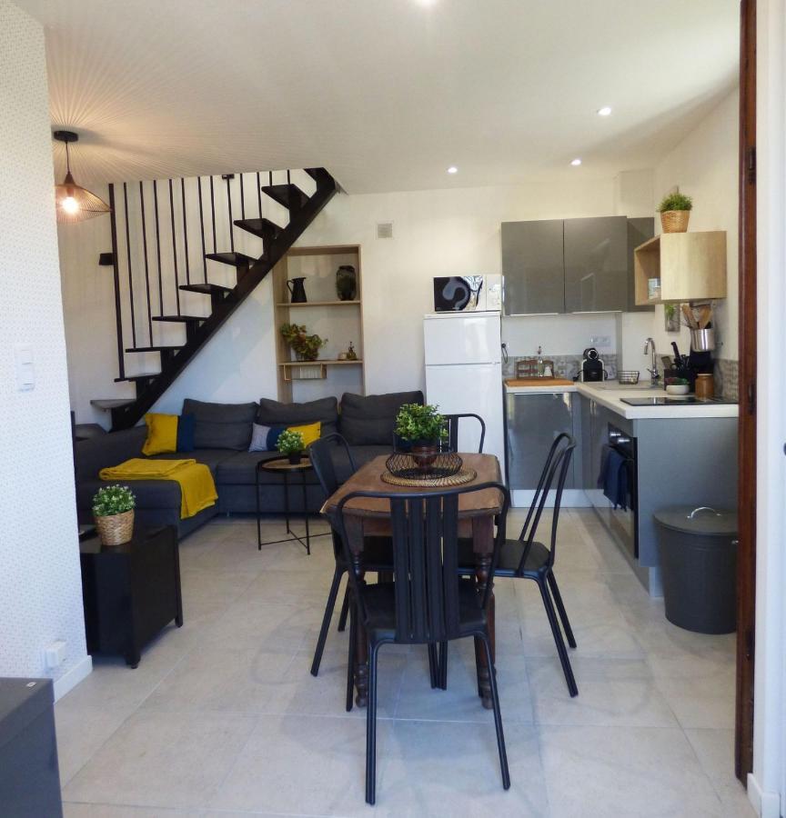 La Tourelle 82 Bed & Breakfast Saint-Antonin-Noble-Val Exterior photo